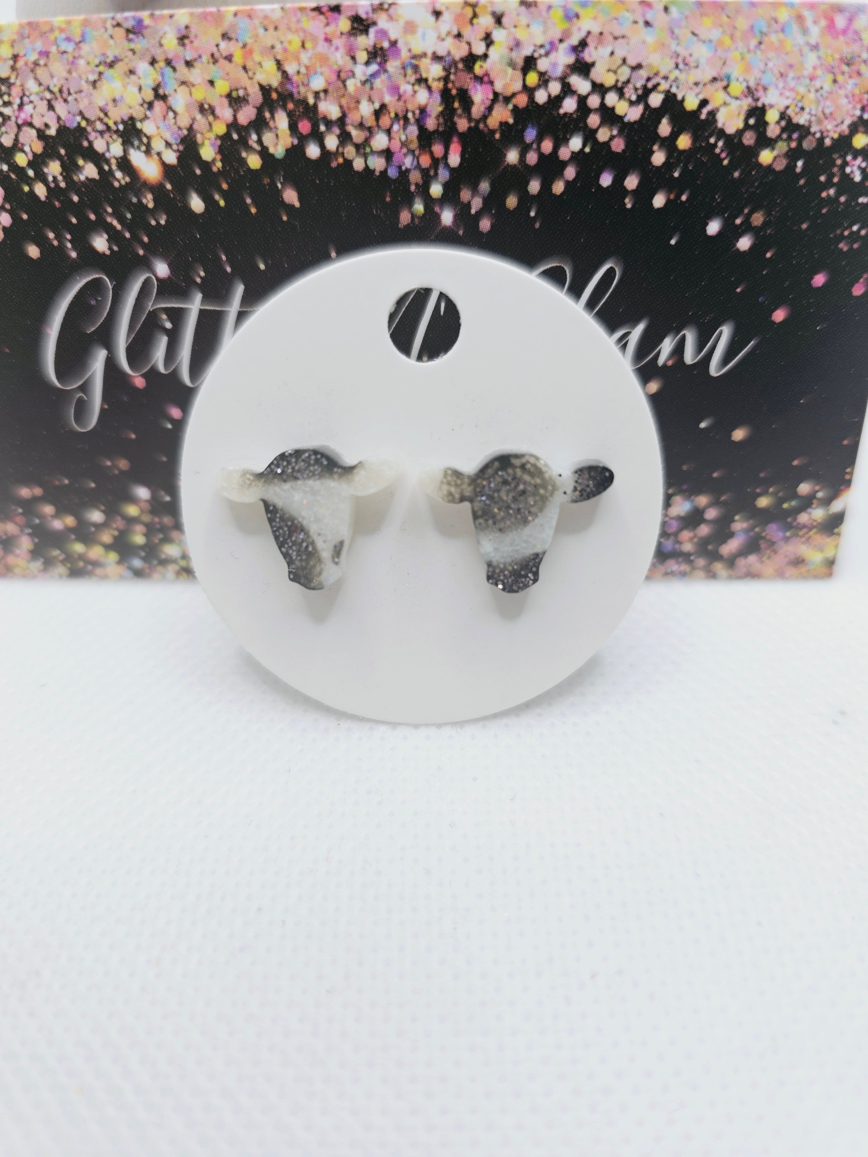 1759 Black/White Sparkly Resin Cow Head Stud Earrings