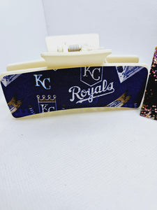 2120 Royals Claw Clip