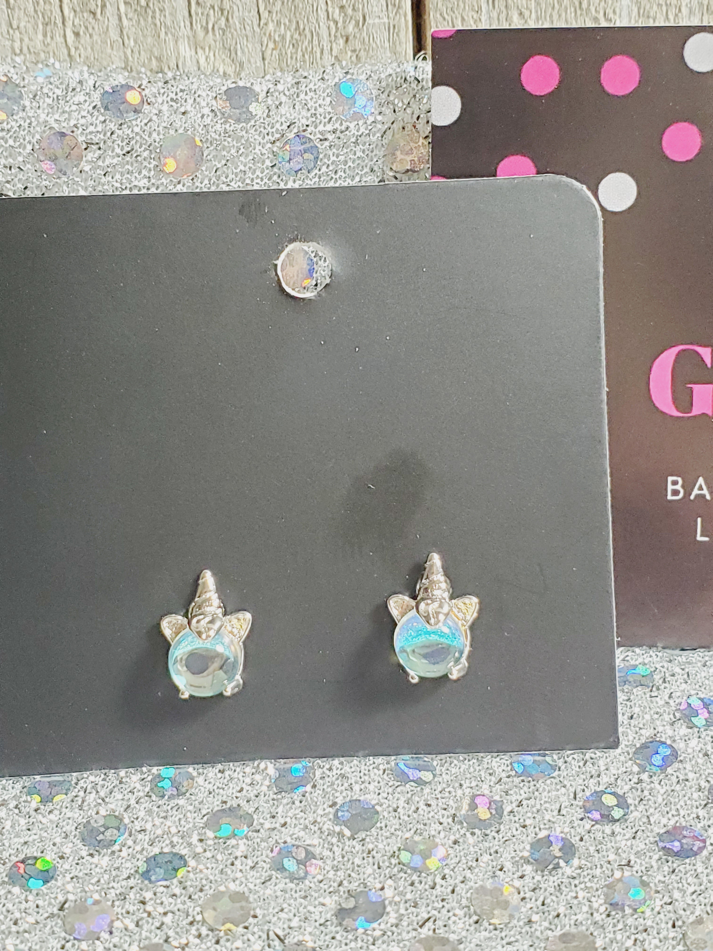 876 Unicorn Stud Earrings with Clear Body