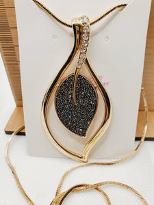 545 Sparkly Gold and Black Leaf Long Statement Necklace