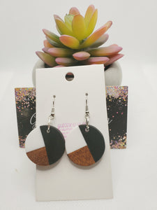 1027 Resin and Wood Circle Dangle Earrings