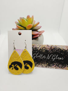 1034 Hawkeye Dangle Earrings