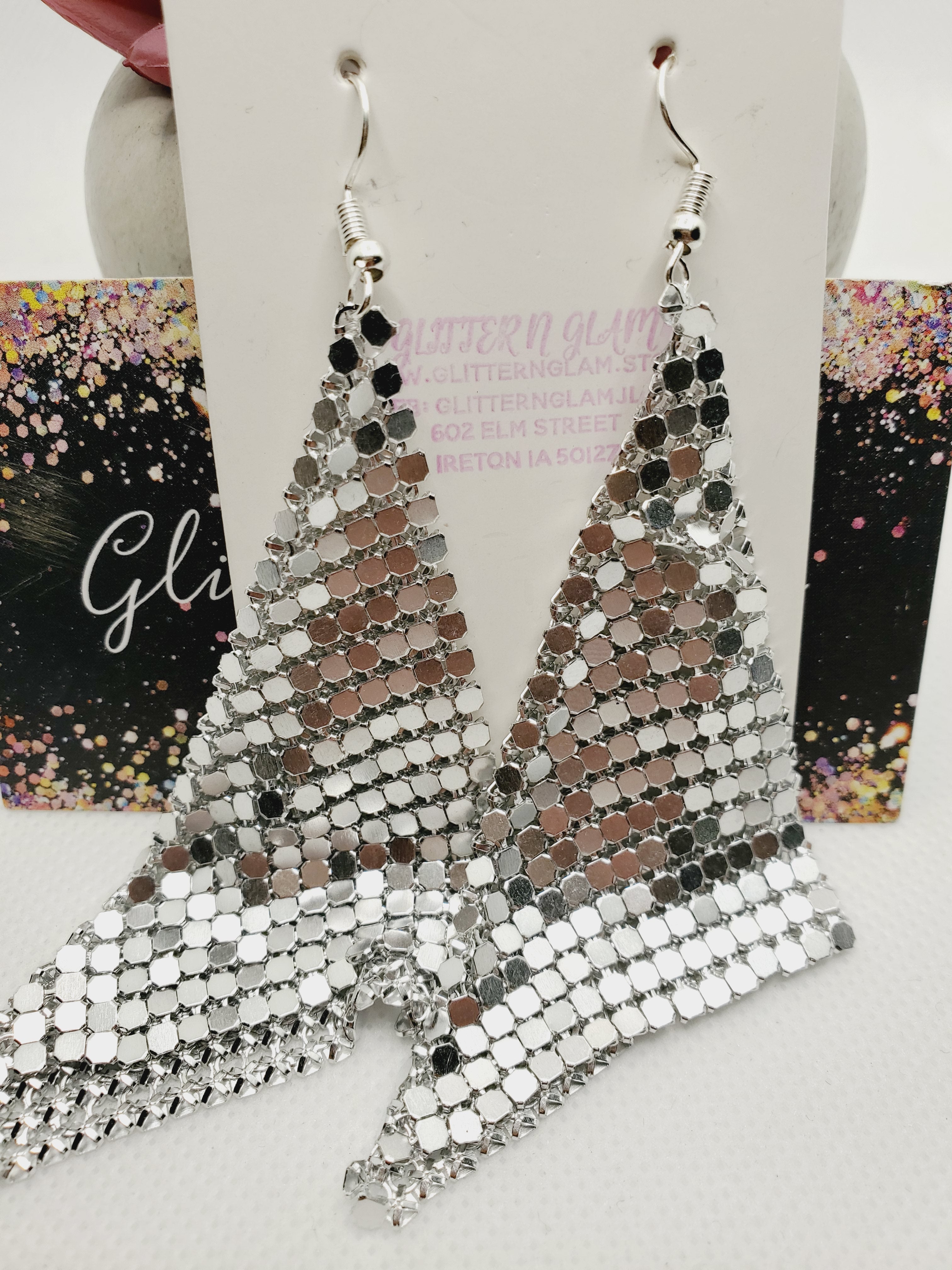 1104 Silver Sparkly Dangle Earrings