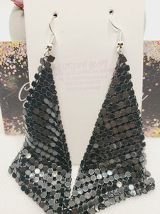 1105 Black Sparkly Dangle Earrings