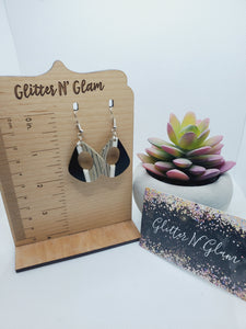 1341 Black and White Resin and Wood Dangle Earrings