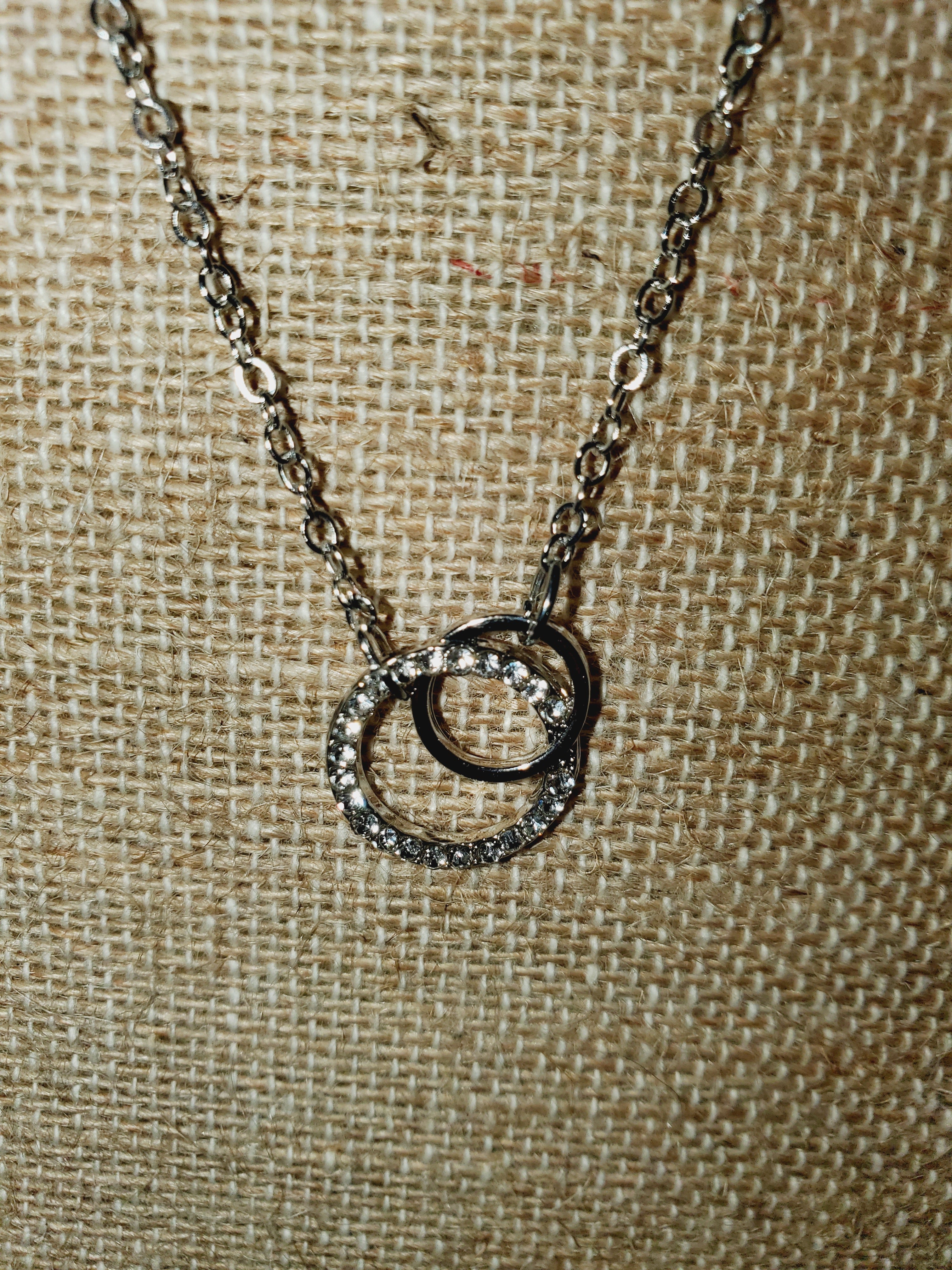 1557 Silver Short Double Circle Necklace