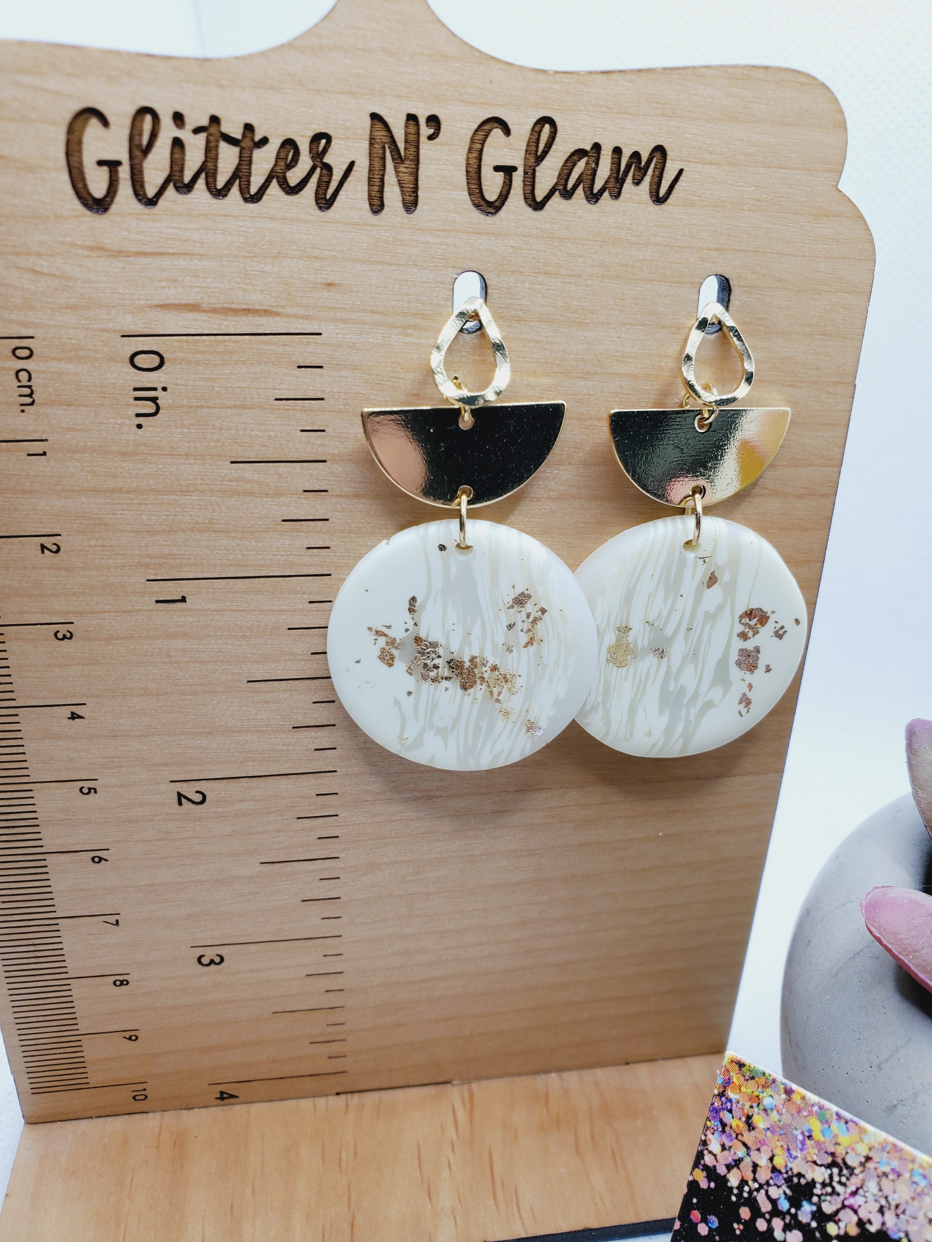 1622 Cream and Gold Polymer Clay Dangle Earrings